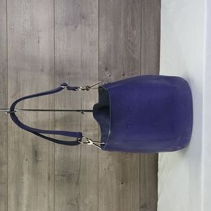 M0851 Blue Leather Bucket Shoulder Bag